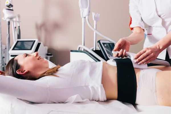 woman having body sculpting to help improve her body image and her mental health Bournemouth