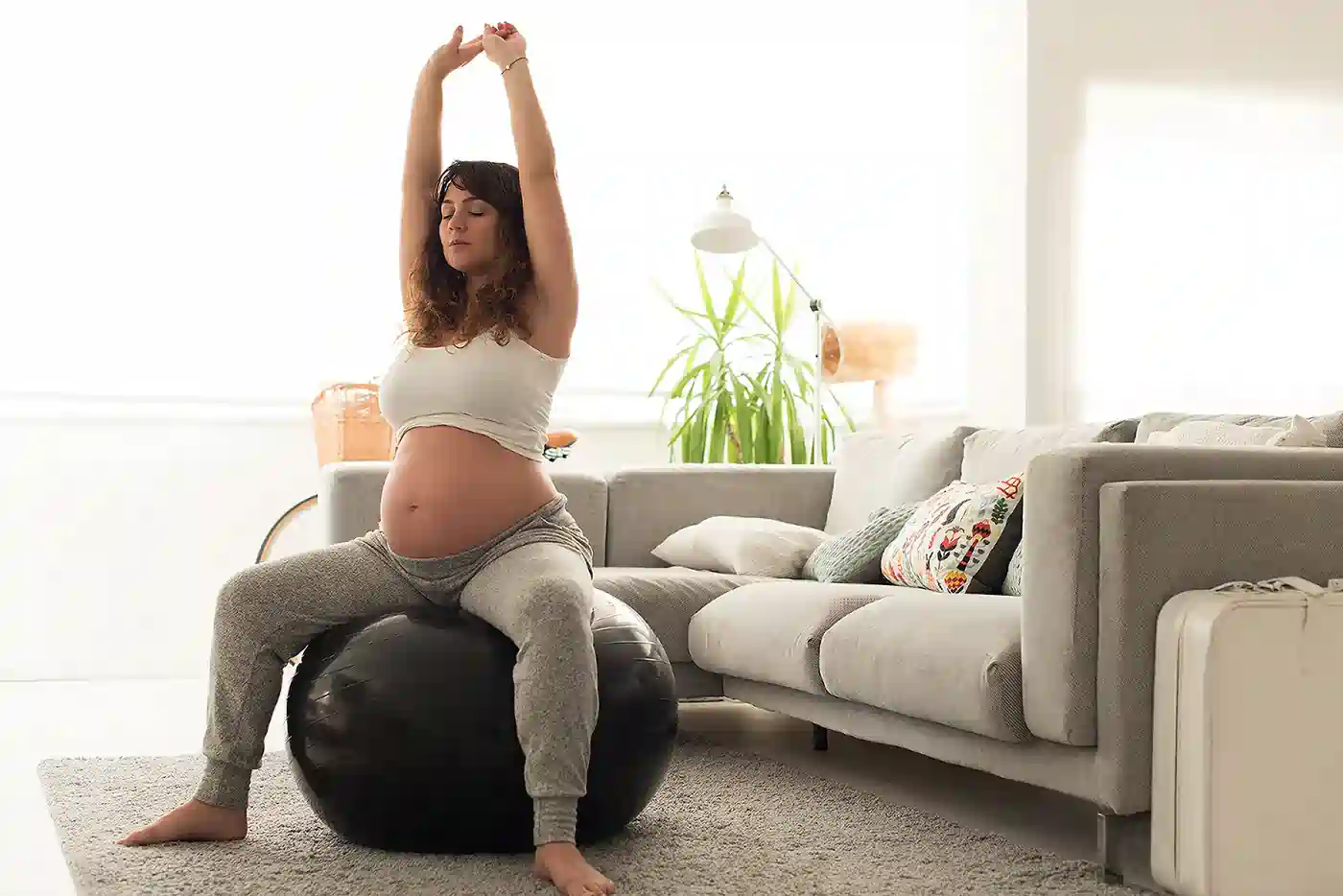 How to Support Your Core Safely During Pregnancy Bournemouth